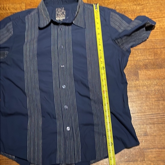 Blue Guru men’s blue button-down, short sleeve shirt - L - Picture 5 of 9
